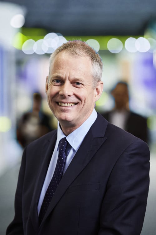 Be43_WEB_Peter Moss_500x750