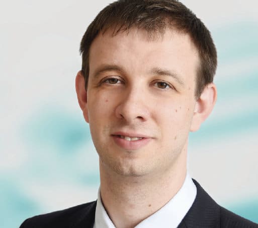 Be48_WEB_Russell Dinnage