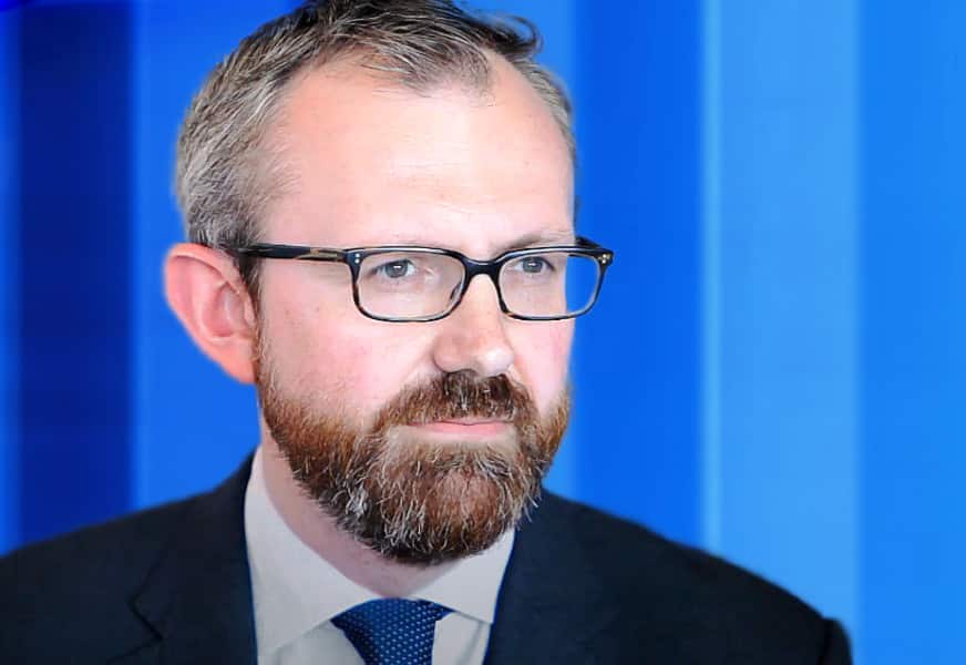 Ed Gouldstone-Linedata_872x600_v.2