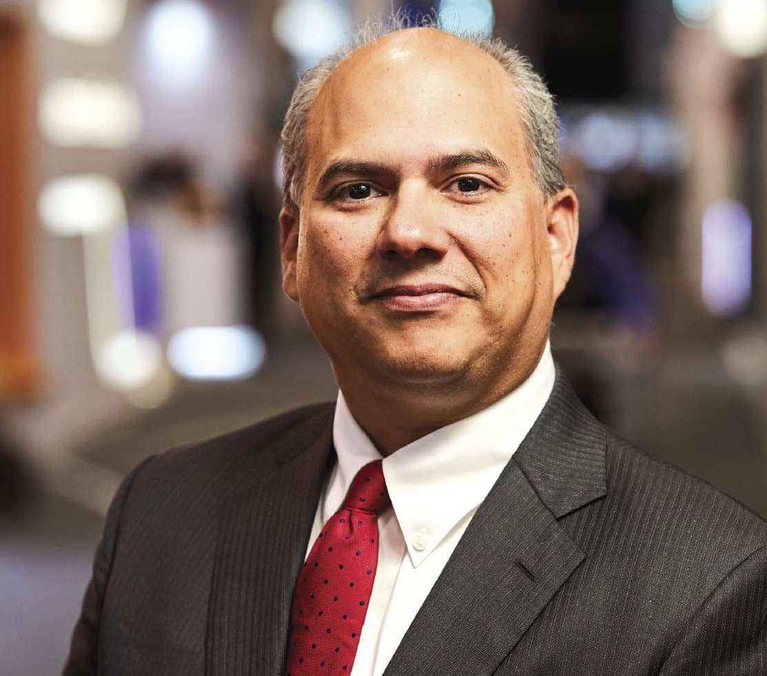 Be51_WEB_Rocky Martinez