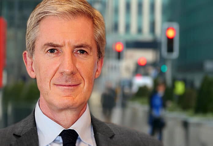 Michael Cross-CIO-HSBC-FI_872x600