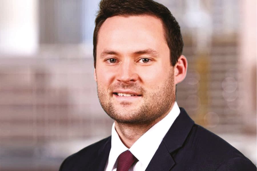 Be56_WEB_Jethro-MacDonald-900x600