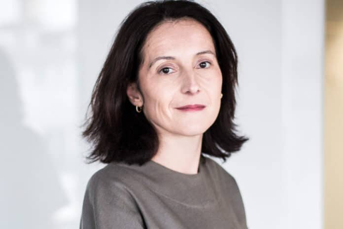 Stella Fau Clarke_Fenergo_900x600