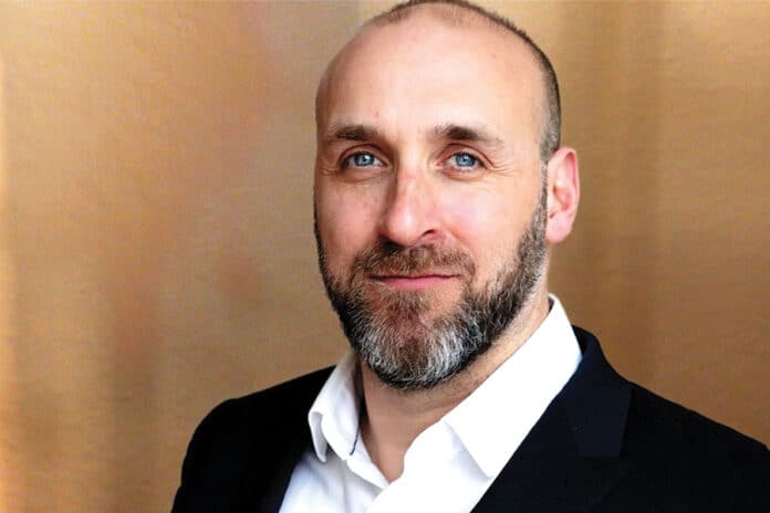 Be57_Web_Bryan-Labelle-900x600