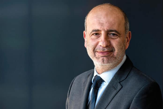 Be57_Web_Muamar-Behnam-900x600