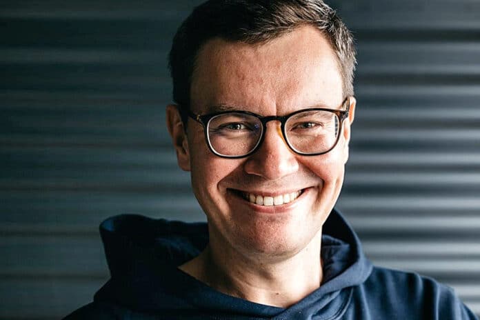 Gediminas Rickevicius - Oxylabs_900x600