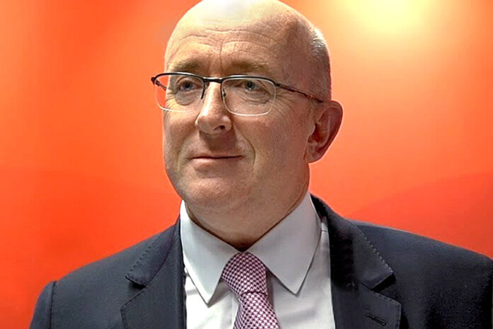 Tony Shaw-SIX_900x600