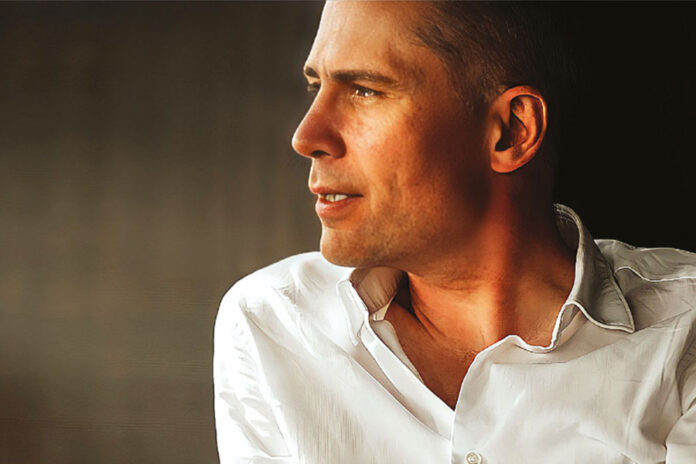 TD32-Web-Chris-Murphy-900x600