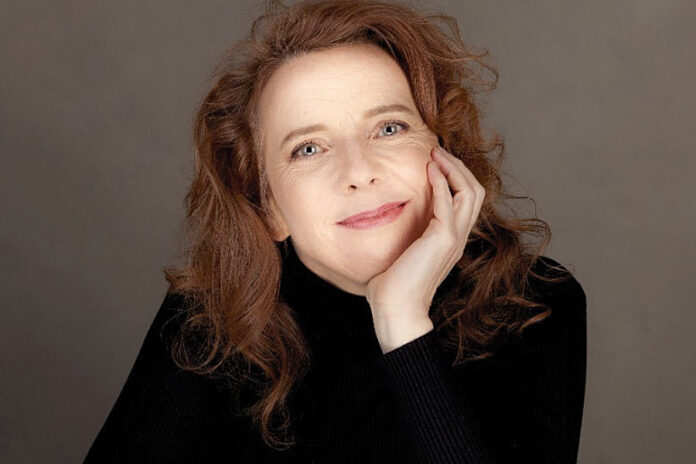 Andrea Webster_900x600