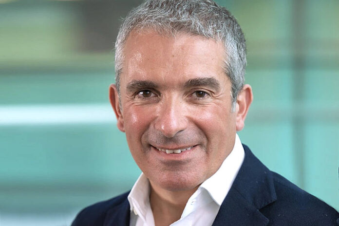 Okan Pekin_Citi_900x600