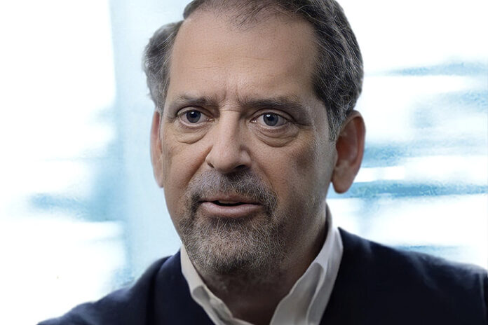 Bob Sloan_S3_900x600