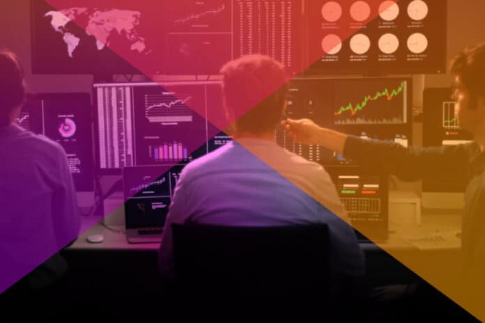 BeyondLiquidity_Liquidnet-Team_of_analysts-900x600