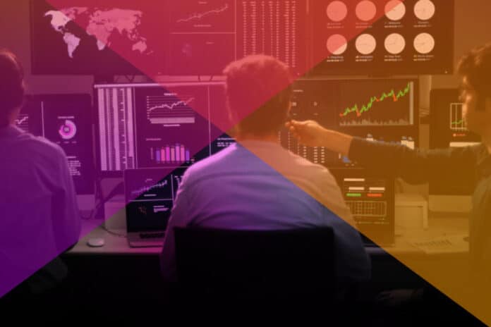 BeyondLiquidity_Liquidnet-Team_of_analysts-900x600