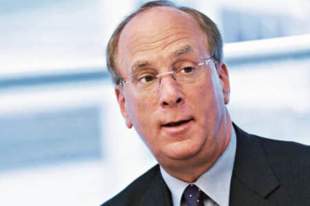 BlackRock_Larry-Fink_900x600-450x300