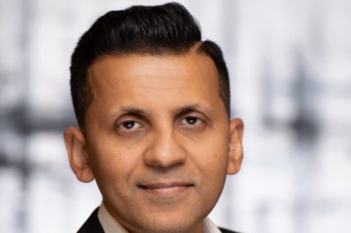 Jez Mohideen, Laser Digital Jez Mohideen, Laser Digital